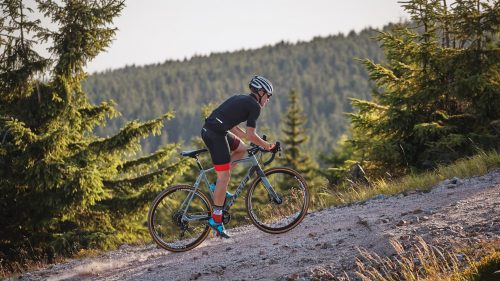 Gravel czyli możliwości i zastosowanie roweru szutrowego